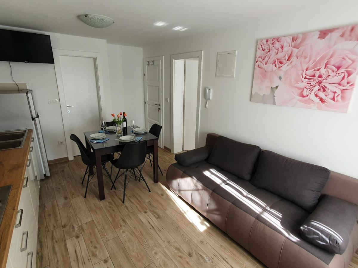 Apartaments Ukic Prvic Sepurine Exterior foto
